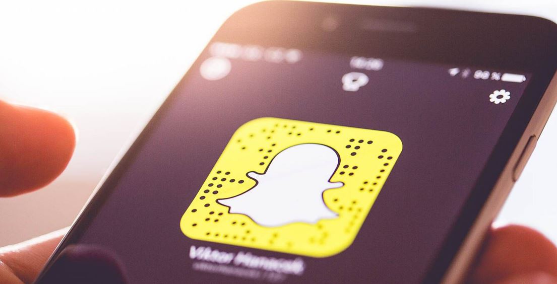 Snapchat addresses the “fake news” problem